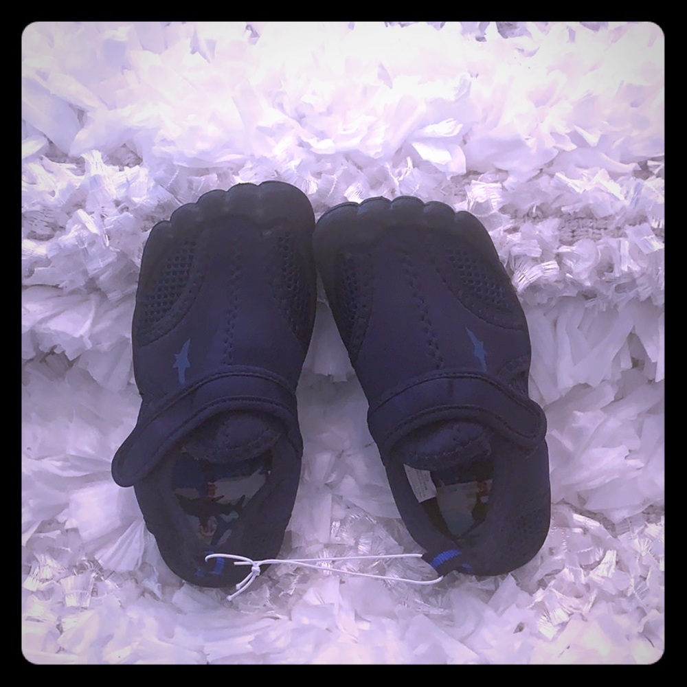 Perfect little boys water shoes!